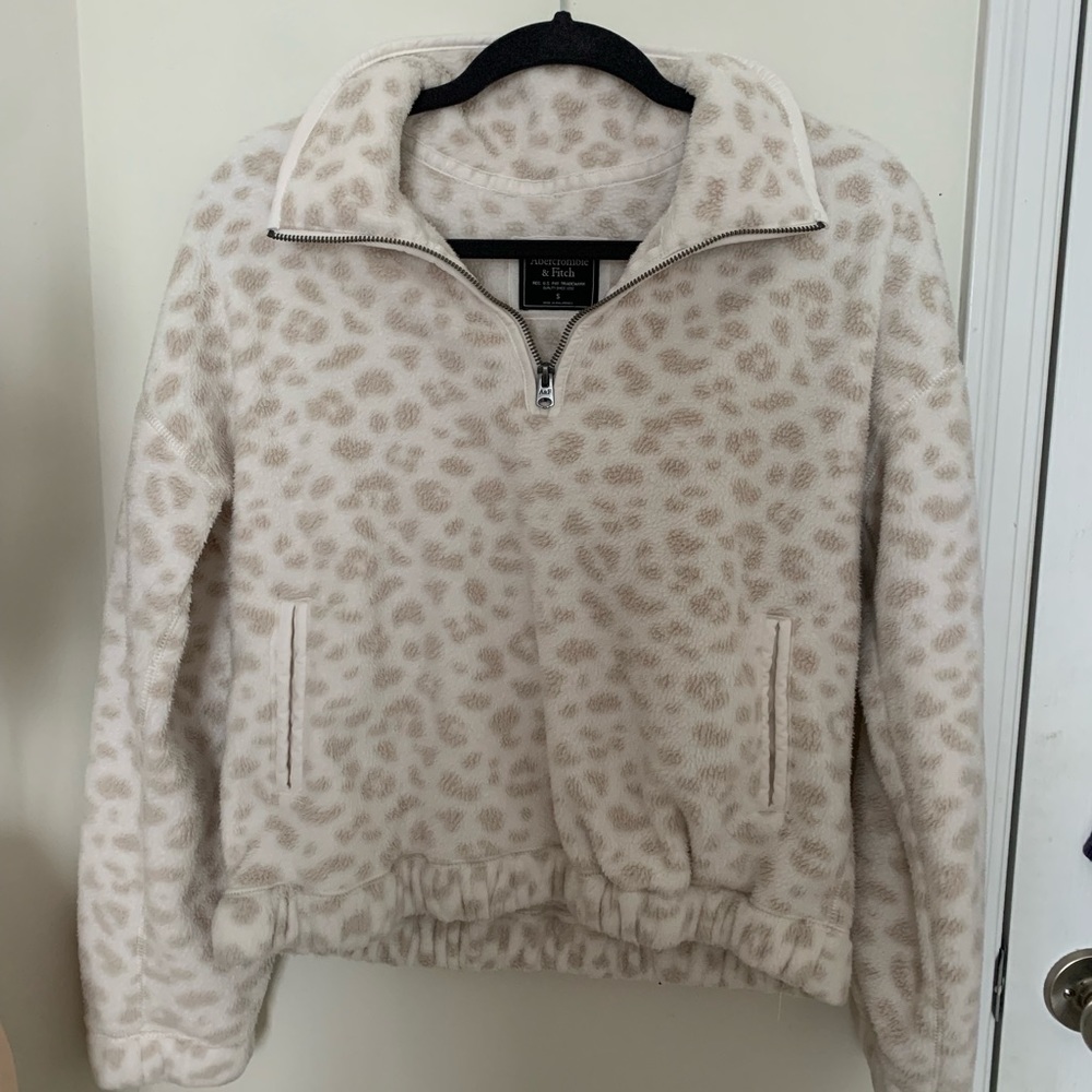 Leopard print Abercrombie & Fitch Quarter Zip
